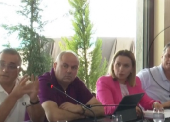 ‘Bajram Curri, ndër qytetet më të mira’, kryebashkiakët qeshin me deklaratën e Rexhë Byberit