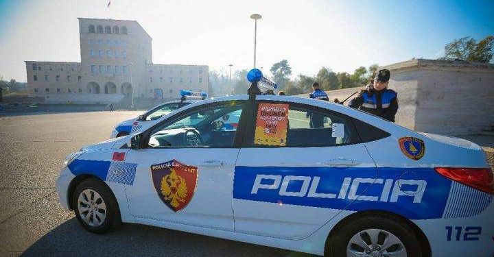 Shpërthim në një parukeri te Komuna e Parisit në Tiranë