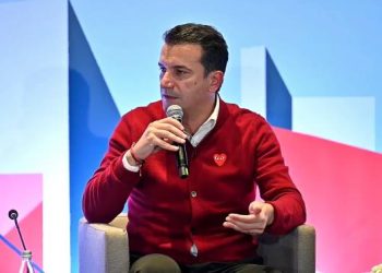 Veliaj: Në Tiranë ka vetëm 10 kulla, ata që i sulmojnë janë po ata që thonë se toka është e sheshtë