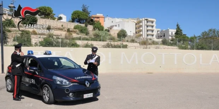Ktheu restorantin e shtëpinë në plantacione kanabisi, shqiptari arrin t’i shpëtojë policisë italiane, por harron telefonin e dokumentet