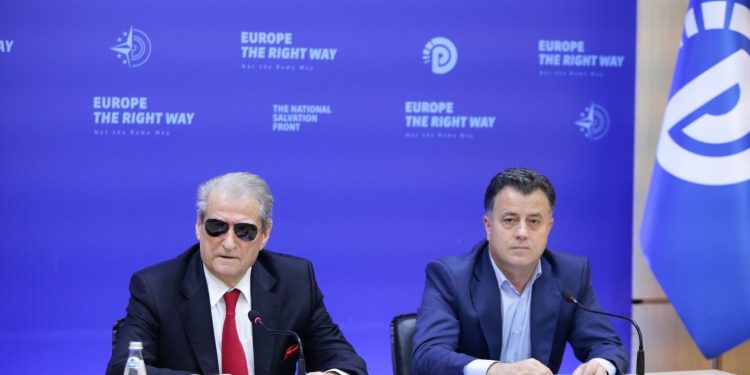 Sulmi ndaj tij/ Berisha drejton ‘gishtin’ nga Rama: Kishte qëllim të zhdukte opozitën e vërtetë! Ka fakte që tregojnë këtë