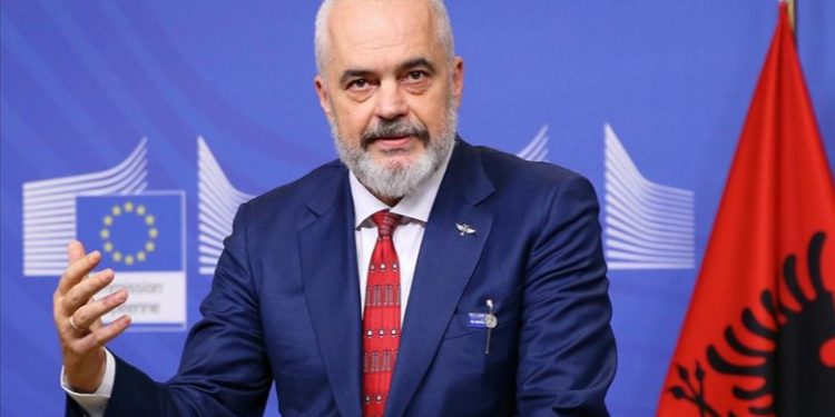 Forumi Ekonomik Botëror në Zvicër, i pranishëm do të jetë edhe kryeministri Rama, Vjosa Osmani ende s’ka konfirmuar pjesëmarrjen