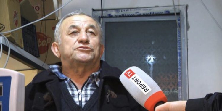 Lekët stivë tek aspiratori po faturat s’i paguante, administratori i pallatit për Rozetën: Mezi m’i jepte lekët