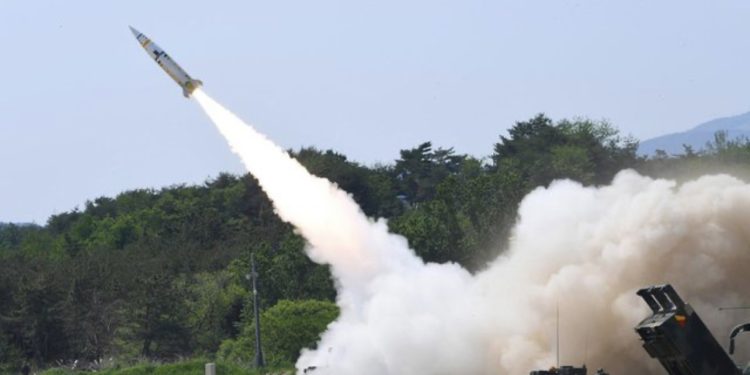 Analiza e ‘CNN’: Pse koreano-jugorët po humbasin besimin në ‘ombrellën bërthamore’ të Amerikës?
