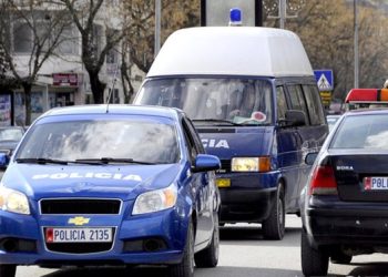 Çpo ndodh në Tiranë, “boom” arrestimesh, 11 persona në pranga! “Zhduket” një 41-vjeçar