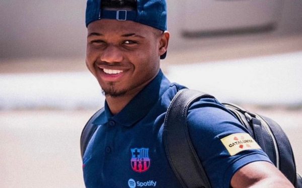 Liverpooli, United dhe Arsenali po e monitorojnë Fatin