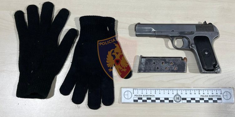 Kurbin/ Plagosi 15-vjeçarin, dhe u vu në pranga disa orë më vonë, gjendet arma e krimit