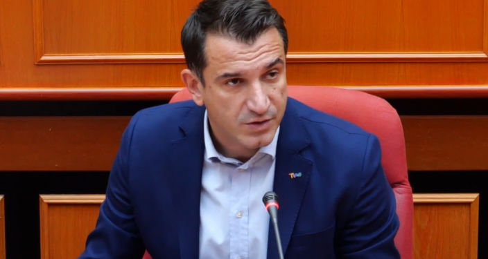 Veliaj jep lajmin e mirë: Së shpejti në Tiranë, linjat e shpejta të autobusëve
