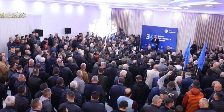 Berisha ‘sulmon’ kryebashkiakun e Bulqizës: Lefter Alla ka veset e Edi Ramës! Të gjitha i ka të dokumentuara