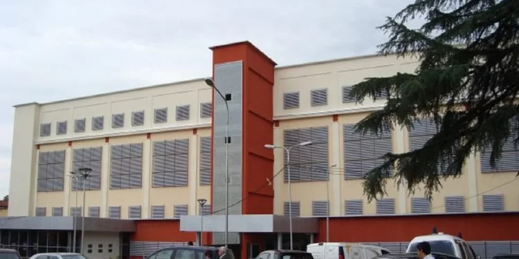 “Kam pushkatu veten dhe ty”/ ZBARDHEN DETAJE nga dosja, si u zbulua shkelja e mjekut dhe teknikut të imazherisë në QSUT