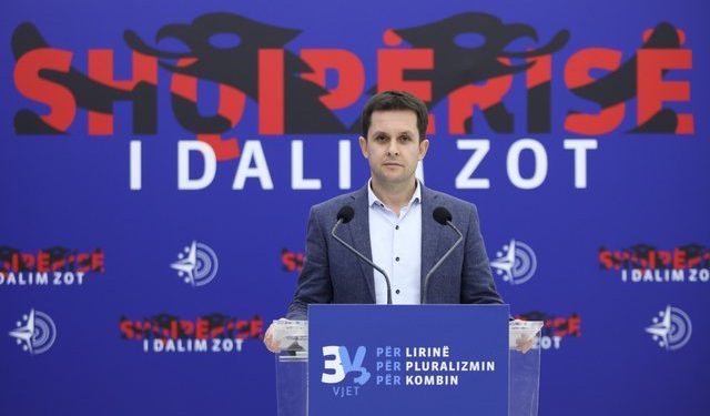 Rama premtoi rritjen e pagave të mjekëve/ Alimehmeti: Mashtrim elektoral! Zgjidhja është vetëm largimi i këtij të sëmuri