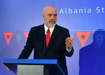 Rama për BBC: Deklaratat e Braverman për shqiptarët janë krim! Mollët e kalbura nuk do përcaktojnë komunitetin tonë