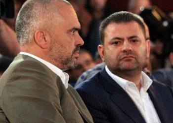 Rama dhe Tom Doshi ‘ndahen’ në Shkodër