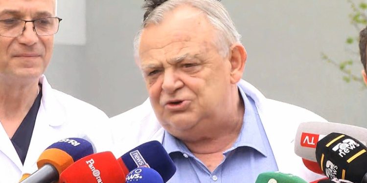 Rama operohet për apandesitin/ Gjata jep detaje: Është në gjendje të qëndrueshme! I duhen 2-3 ditë për t’i rikuperuar