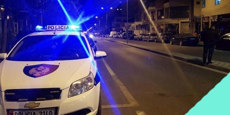 Ndërtonte pa leje në pronë shtetërore, arrestohet 50-vjeçari në Vlorë