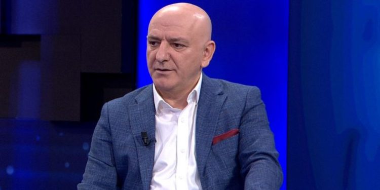 14 Maji/ Bejko flet për koalicionin “Bashkë Fitojmë”: Berisha mund t’ia trashëgojë partinë Metës