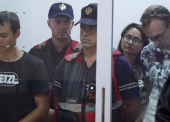 U akuzuan për spiunazh në Gramsh! Lirohen nga burgu dy rusët dhe ukrainasi