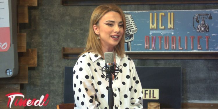 Pere në ‘Stay Tuned’: Deri në moshën 14-vjeçare isha një çun çapkën! Ja si u transformova më pas në një modele