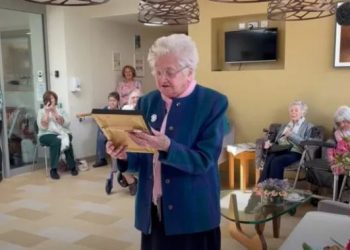 Kjo është Máirín Hughes, gruaja më e vjetër e Irlandës