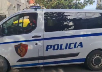 EMRI/ Arrestohet 28-vjeçarja që shfrytëzohej për prostitucion në Durrës, në pranga edhe tutori