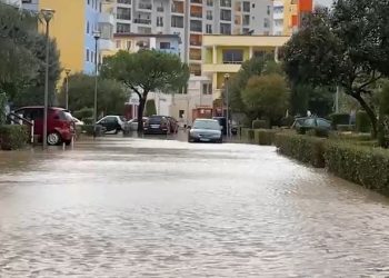 Kujdes! Instituti i Gjeoshkencës paralajmëron përmbytje në 4 qarqe, kërkohet të merren masa