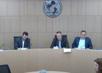 Zgjedhjet e pjesshme në Kukës/ KQZ miraton sasinë e fletëve të votimit dhe vulat që do të përdoren