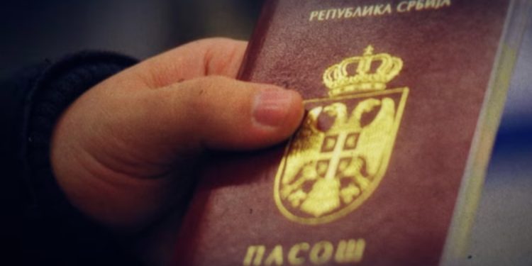 REL: Beogradi vazhdon ‘trendin’ e dhënies së shtetësisë për rusët