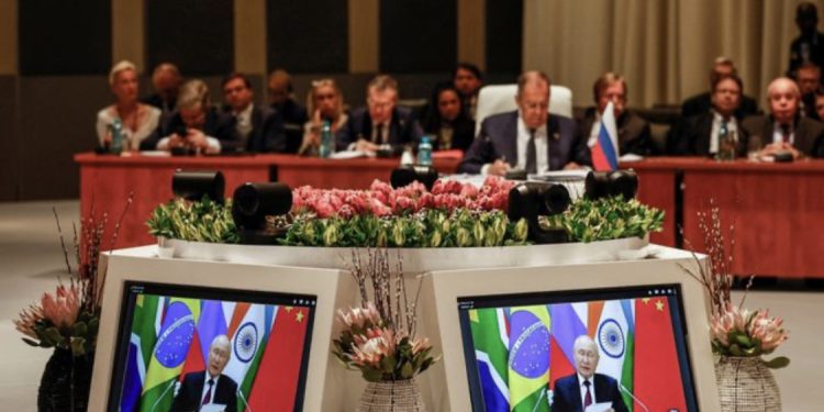 BRICS-i fton gjashtë vende për anëtarësim në bllokun botëror