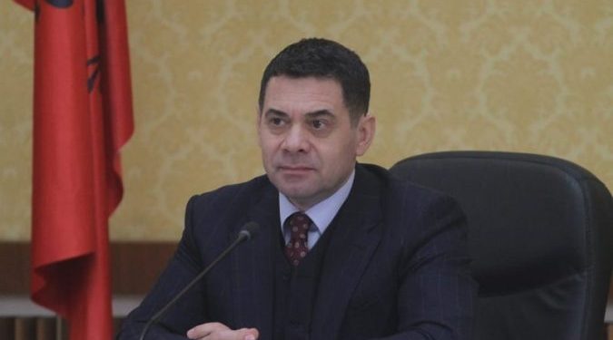 Arben Ahmeti, kërkon nga arratia pronat e sekuestruara nga GJKKO