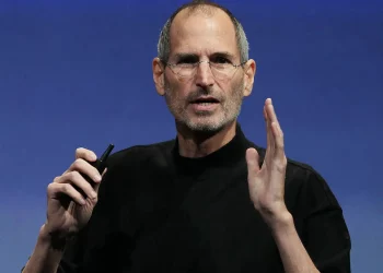 E shkruar në vitin 1976, dorëshkrimi i Steve Jobs kap shifrën rekord