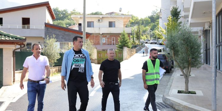Shtrohet Rr. “Rexhep Bastari” te Fresku, Veliaj: Uratat e banorëve janë prova më e mirë për punën tonë, vepra si këto ngelen