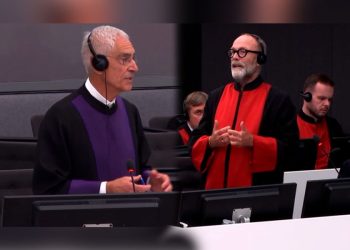 Thaçi drejt lirimit? Bie raporti për krimet e UÇK, dëshmitari ‘zihet ngushtë’ në gjyq