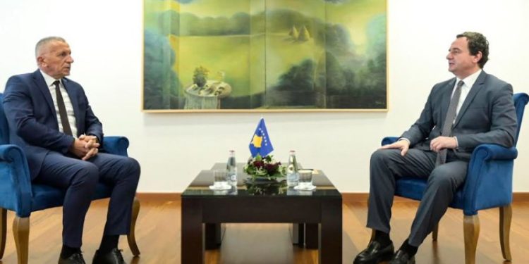 Takimi Kamberi-Kurti: Serbia po pengon iniciativat tona ligjore