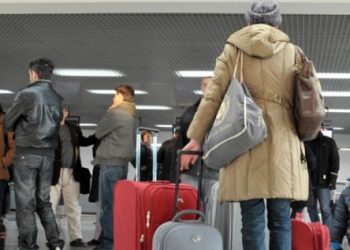 Emigrimi masiv/ Mbi 16 mijë shqiptarë kërkuan azil në BE dhe Britaninë e Madhe në 6 muaj