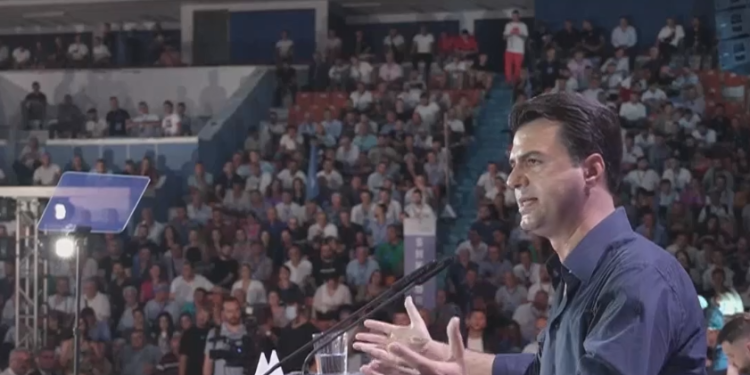 Basha iu kërkon ndjesë demokratëve për luftën brenda llojit dhe sulmon Berishën: Nuk do luftojmë për karrige