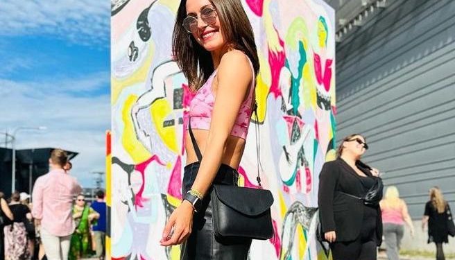 Jeta e re e Sanna Marin, mes festivaleve, politikës dhe konferencave (në agjencinë politike Obama dhe Klinton)