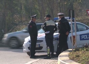 Lokali ‘folezë’ e biznesit të drogës dhe lojërave të fatit: Arrestohen 4 të rinj
