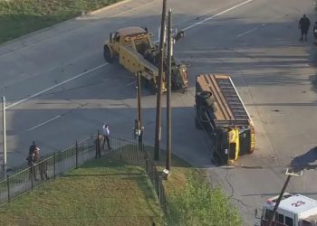 Përmbyset autobusi i shkollës në SHBA