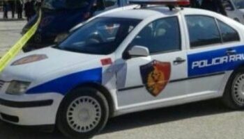 Merrnin 500 euro për person për të transportuar emigrantë të paligjshëm. Dy persona në pranga