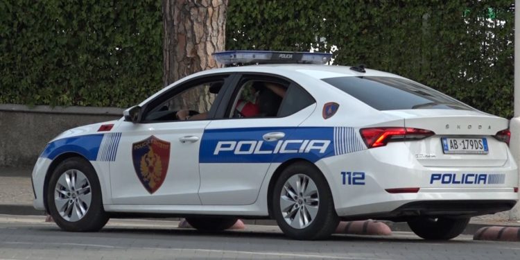 Ndodh në Tiranë/ 51-vjeçari përdhunon djalin e ri, arrestohet