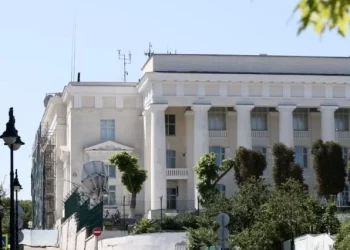 Goditet me raketë baza detare e Rusisë në Detin e Zi