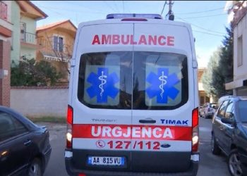 Bie në kontakt me energjinë elektrike, humb jetën 32-vjeçari në Tiranë
