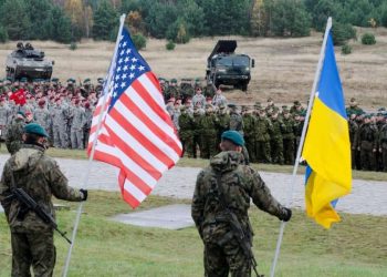 Ukraina dhe SHBA do të fillojnë prodhimin e përbashkët të armëve