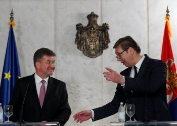 “Perëndimi tepër i butë ndaj Vuçiçit, Lajçaku ka dështuar dhe duhet të shkarkohet”