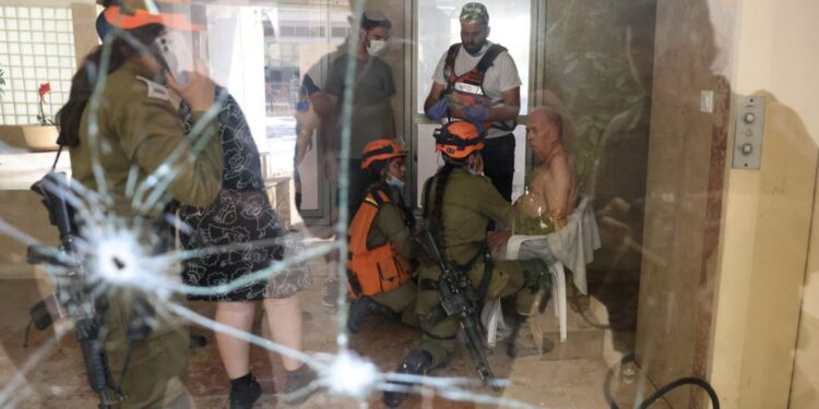 Izraeli nën sulm, 22 viktima dhe mbi 500 të plagosur nga sulmet e Hamasit