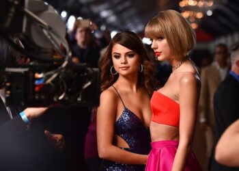 Selena Gomez e befasuar nga lidhja e re e Taylor Swift