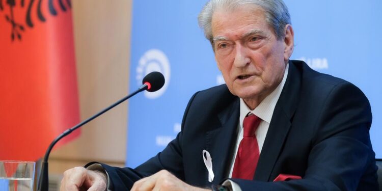 Berisha: Asnjë manipulim, asnjë veprim i paligjshëm dhe asnjë drejtësi e instrumentalizuar nuk mund të ndalojë qëndresën pa kthim të opozitës