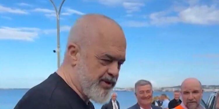 Kryeministri Rama pyetet për vendimet e fundit të SPAK