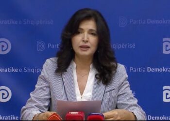 Mirela Karabina: Sali Berisha bën mirë të shkojë të përballet me drejtësinë dhe…