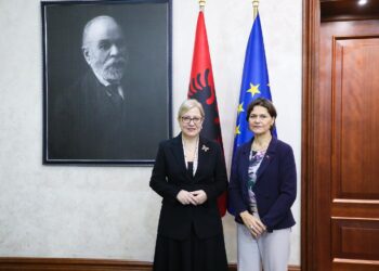 Kryetarja e Kuvendit,  Lindita Nikolla, u takua me Ambasadoren e Zvicrës, Ruth Huber